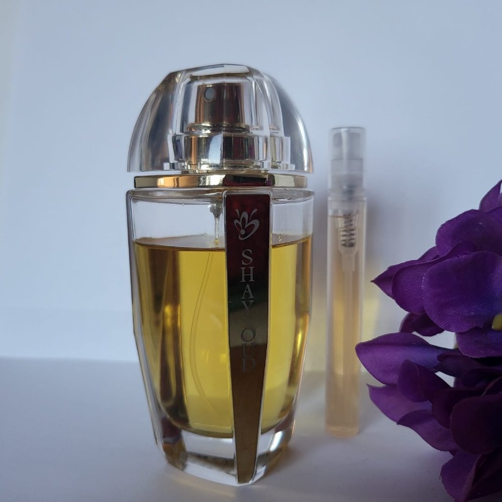 Shay Oud by Anfasic Dokhoon "unisex" in 10ml. Atomizer Decant. It's a sample
